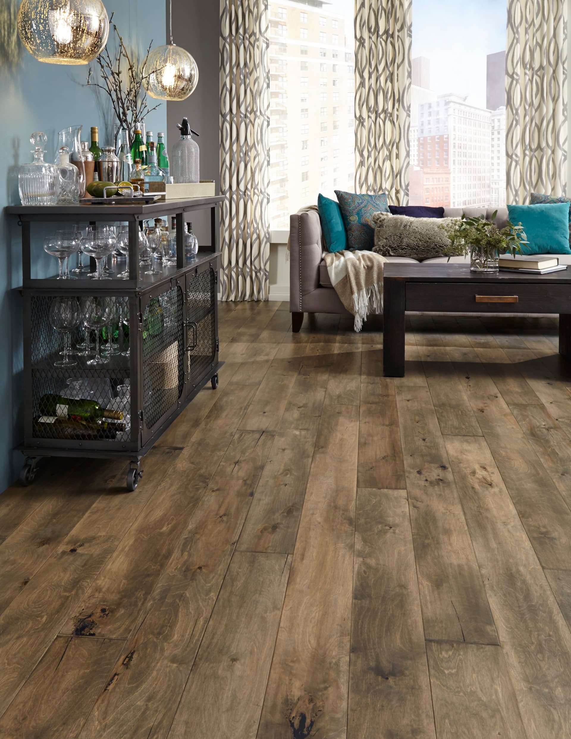 Hardwood Handcrafted Iberian Hazelwood Pecan LWB06PC1 | Mannington