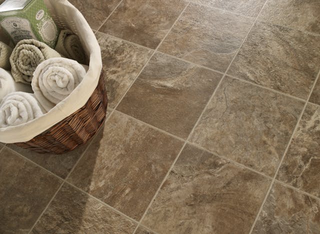 Resilient Benchmark® Muir's Point Riverstone Blend 3842