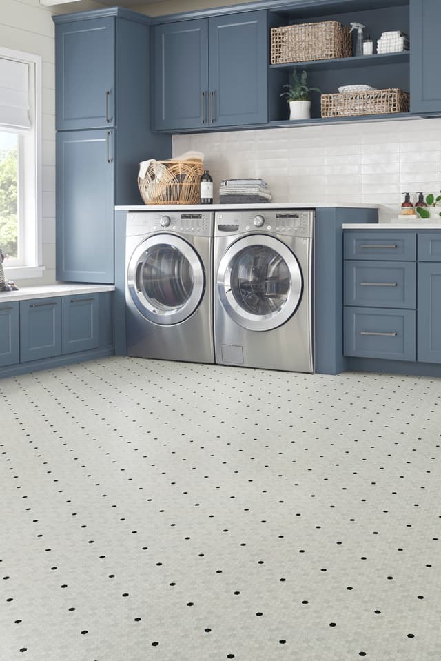 Luxury Vinyl Sheet Platinum Penny Lane White Quartz w/Basalt 130333