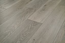Laminate Restoration Collection® Haven Oat 28610 Angle
