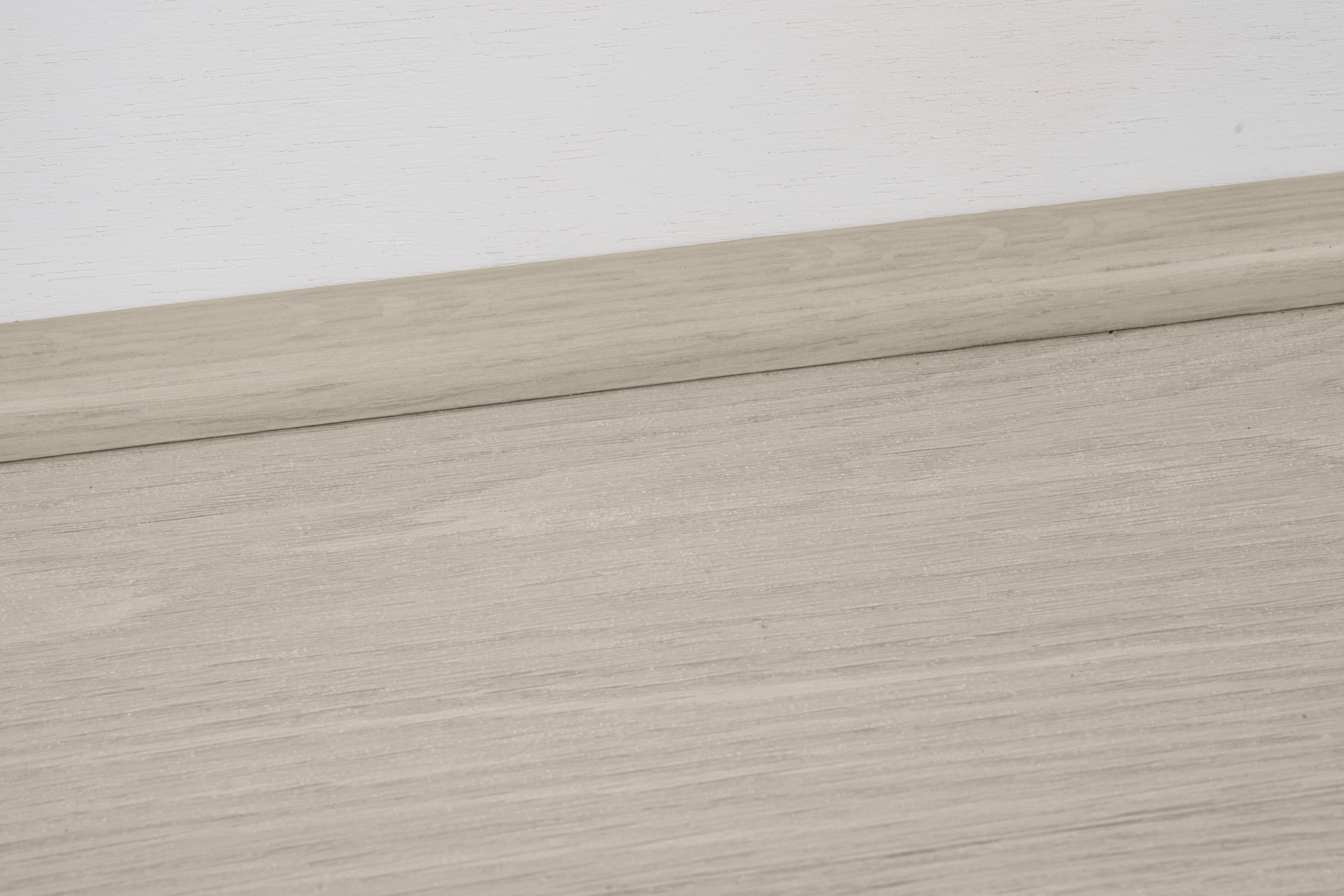 Hardwood Timber Plus Frost Qua… Round Re-Color 10 20223187