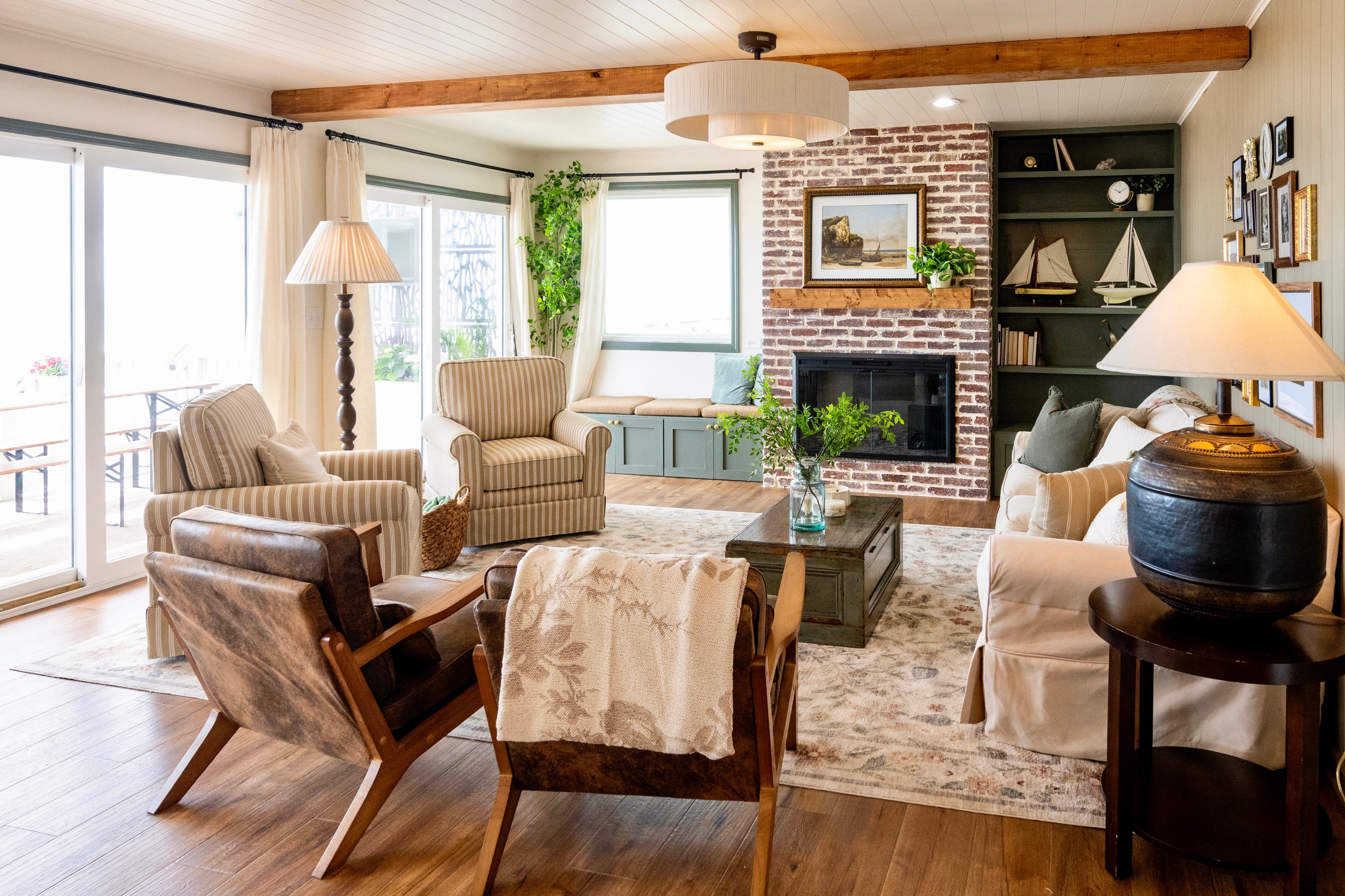 botb-team-ty-living room-3-adura max-coventry-meadow-mpb781-horizontal