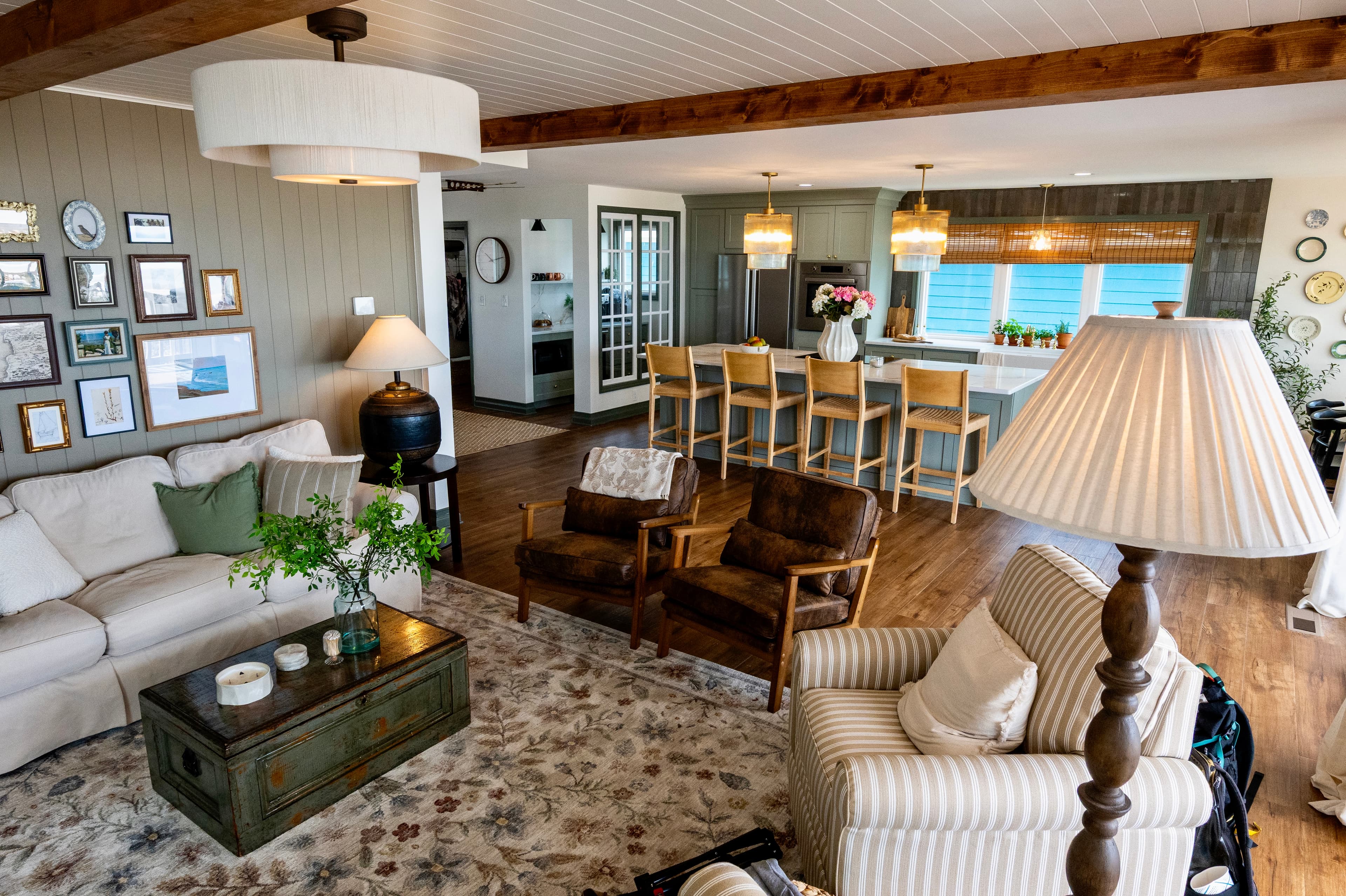 botb-team-ty-living room-5-adura max-coventry-meadow-mpb781-horizontal