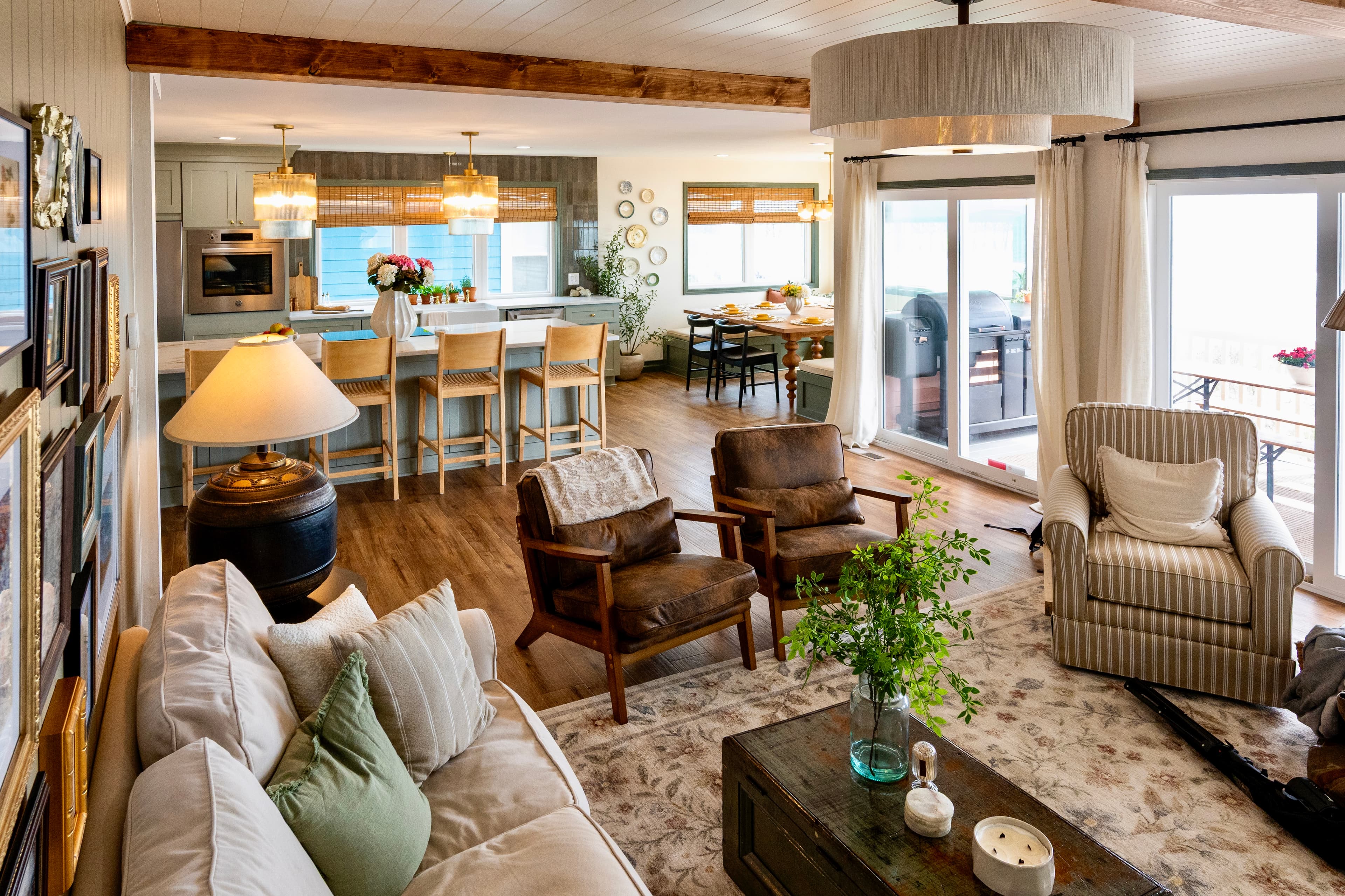 botb-team-ty-living room-2-adura max-coventry-meadow-mpb781-horizontal